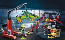 Air Stunt Show Service Station