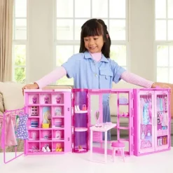 Barbie Fashion Fun Dream Closet m. Dukke