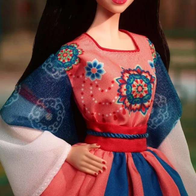 Barbie Lunar New Year Collector Dukke