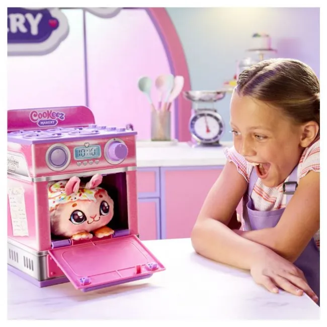 Cookeez Cinnamon Treatz Oven Playset