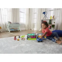 Fisher Price Little People Camper