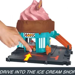 Hot Wheels Downtown Ice Cream Swirl