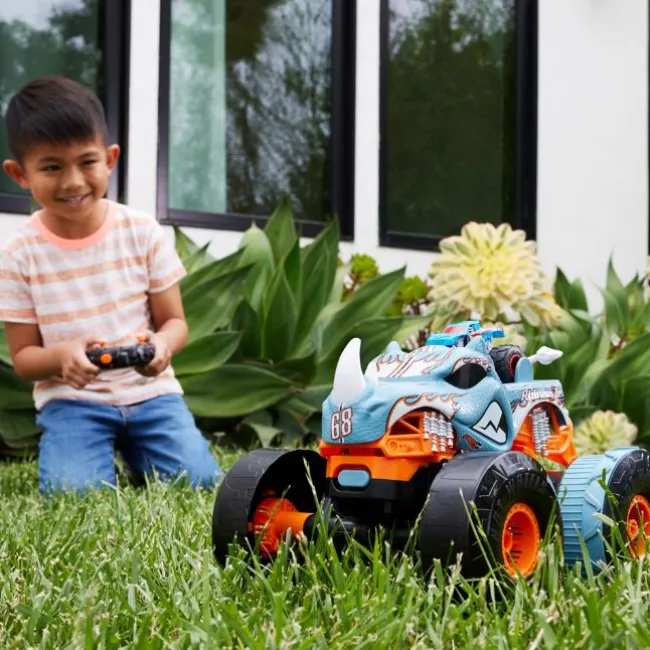 Hot Wheels RC Transforming Rhinomite