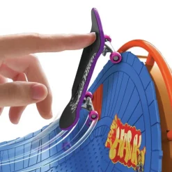 Hot Wheels Skate Amusement Park