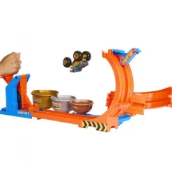 HW Monster Trucks Loop + Flip Trophy