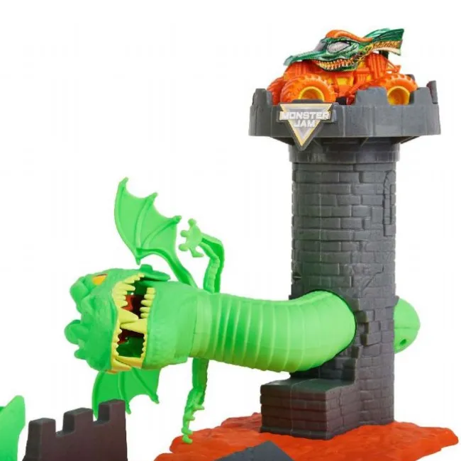 Monster Jam Dueling Dragon Stunt