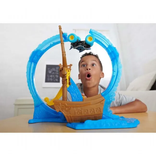 Monster Jam Loop of Doom Stunt Playset
