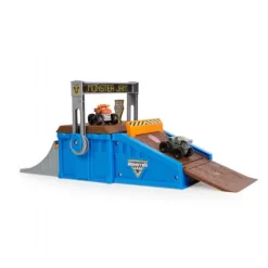 Monster Jam Mini Flip + Go Playset