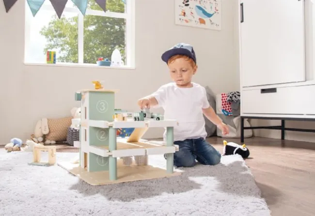 Parkeringsplads Kurt med tilbehør