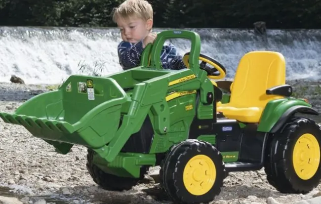 Peg Perego JD Ground Loader 12V