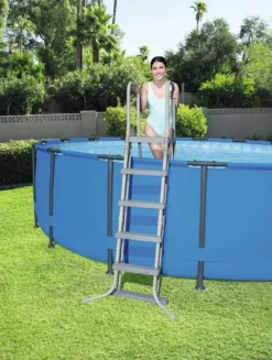 Pool stige 132 cm