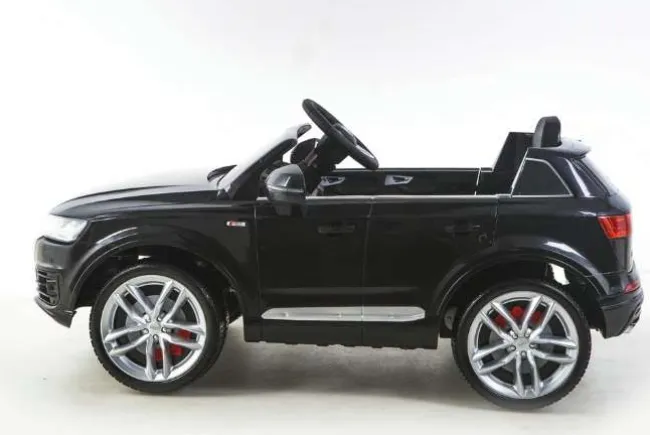 Sort Audi Q7, 12V