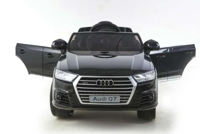 Sort Audi Q7, 12V