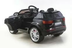 Sort Audi Q7, 12V