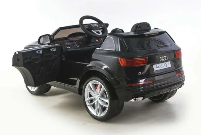 Sort Audi Q7, 12V