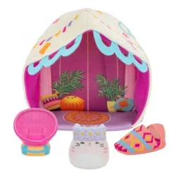Squishville Glamping