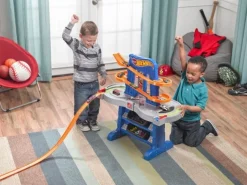 Step2 Hot Wheels Road Rally Racerbane