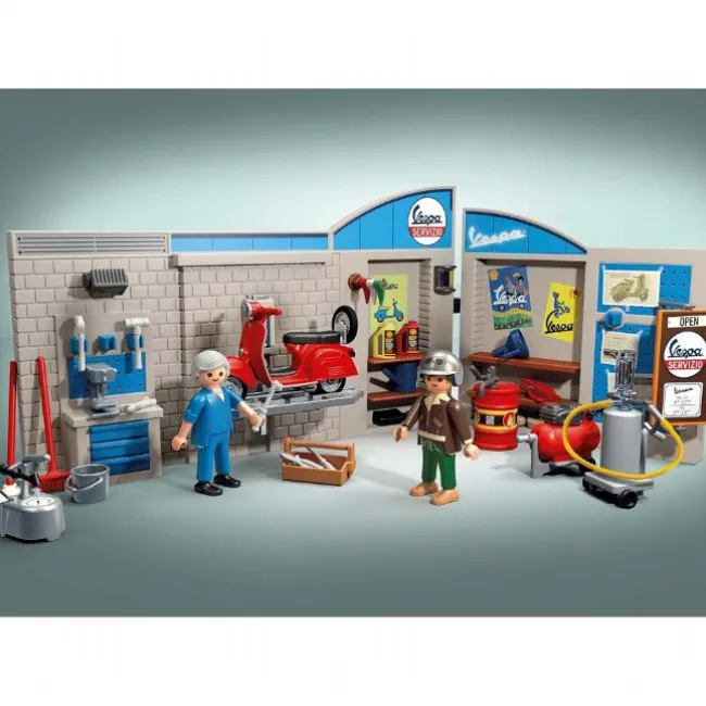60s Vespa Garage