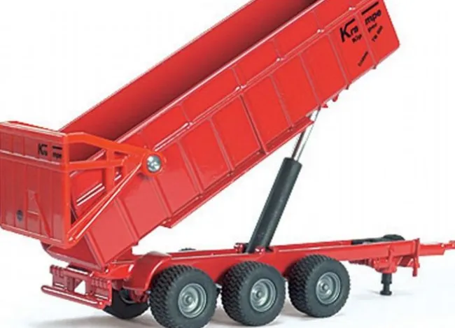 Traktor med M.F trailer 1:87