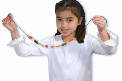 Træperler med bogstaver