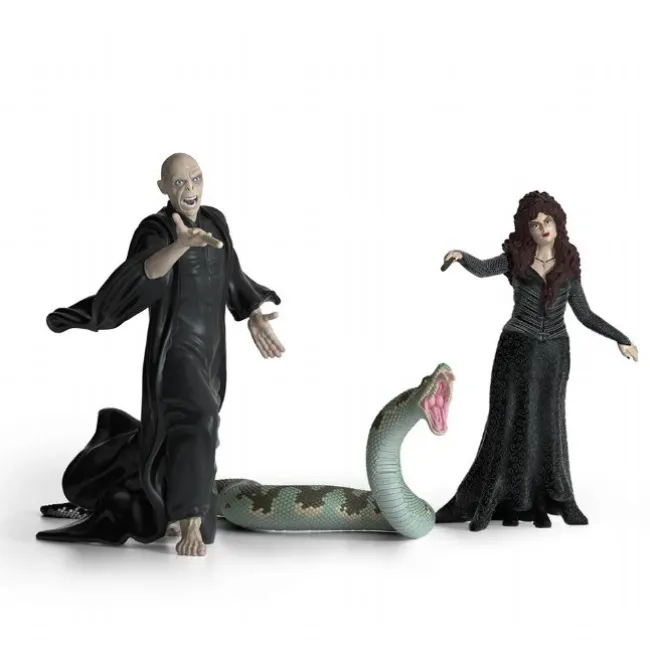 Voldemort,Nagini og Bellatrix Lestrange